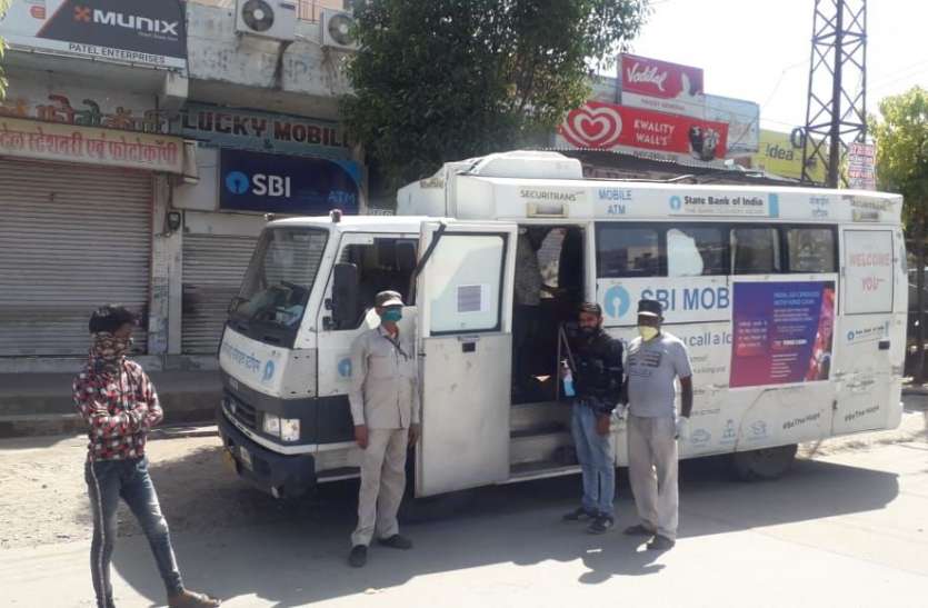 माह का पहला सप्ताह रहेगा लेनदेन के नाम, बैंकों के सामने चुनौती माह का पहला सप्ताह रहेगा लेनदेन के नाम, बैंकों के सामने चुनौती