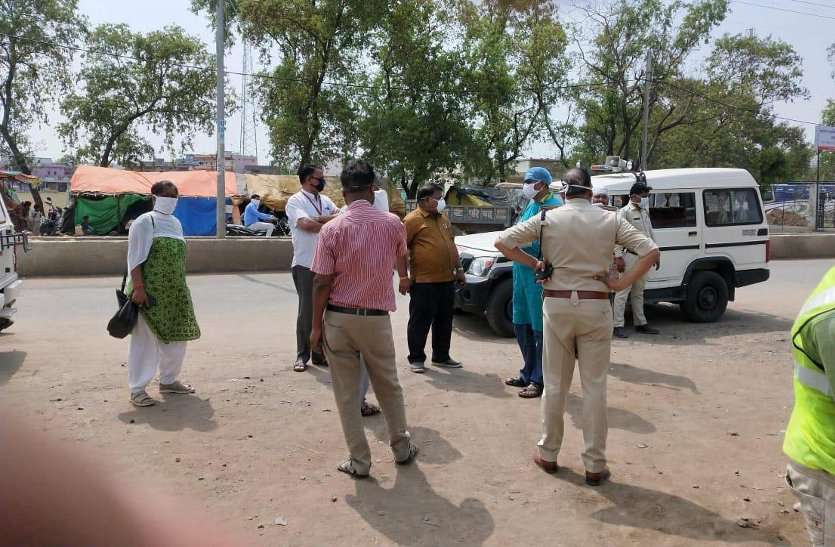 बरेली सेंटर से एक संदिग्ध भागा, दूसरे दिन पकड़कर भर्ती किया बरेली सेंटर से एक संदिग्ध भागा, दूसरे दिन पकड़कर भर्ती किया