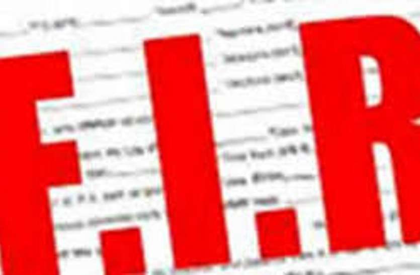 टोटल लॉकडाउन में बढ़ा अवैध शराब का कारोबार, नौ को किया गिरफ्तार टोटल लॉकडाउन में बढ़ा अवैध शराब का कारोबार, नौ को किया गिरफ्तार