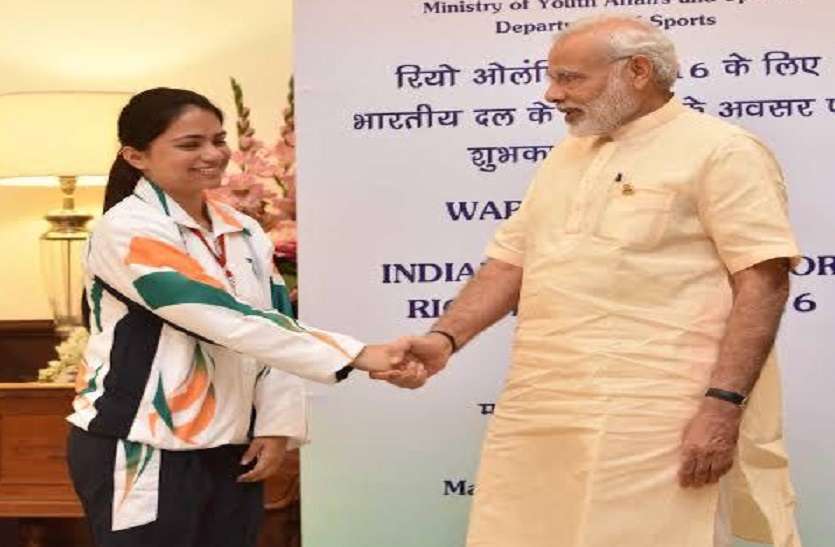 फाइल फोटो PM मोदी की वीडियो कॉन्फ्रेंसिंग में जयपुर की ओलंपियन शूटर अपूर्वी चंदेला भी हुईं शामिल, PM ने कही ये बात...