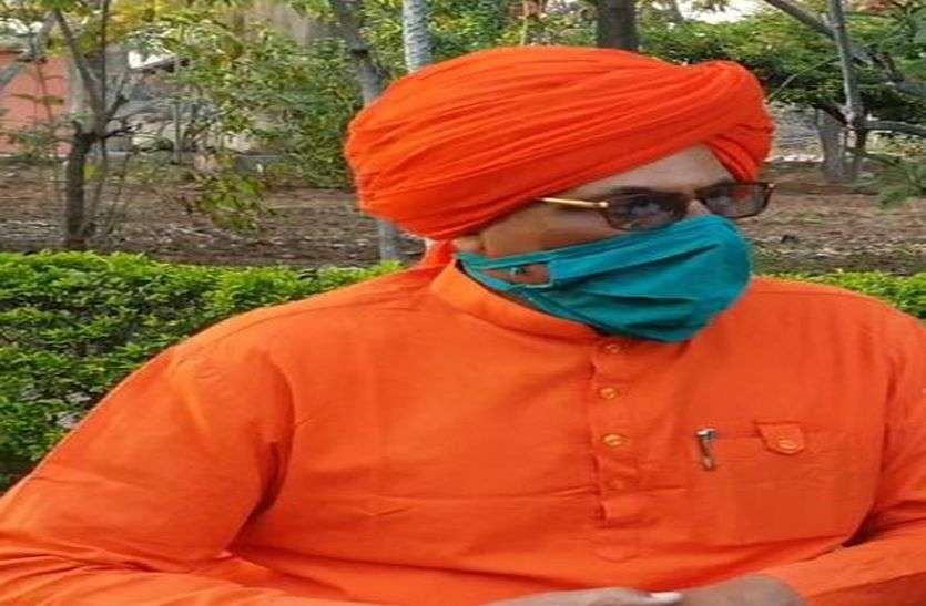 राजस्थान के सांसद स्वामी सुमेधानंद सरस्वती ने कहा, यूं बढ़ सकता हैं लॉकडाउन का समय सांसद स्वामी सुमेधानंद सरस्वती ने कहा, यूं बढ़ सकता हैं लॉकडाउन का समय