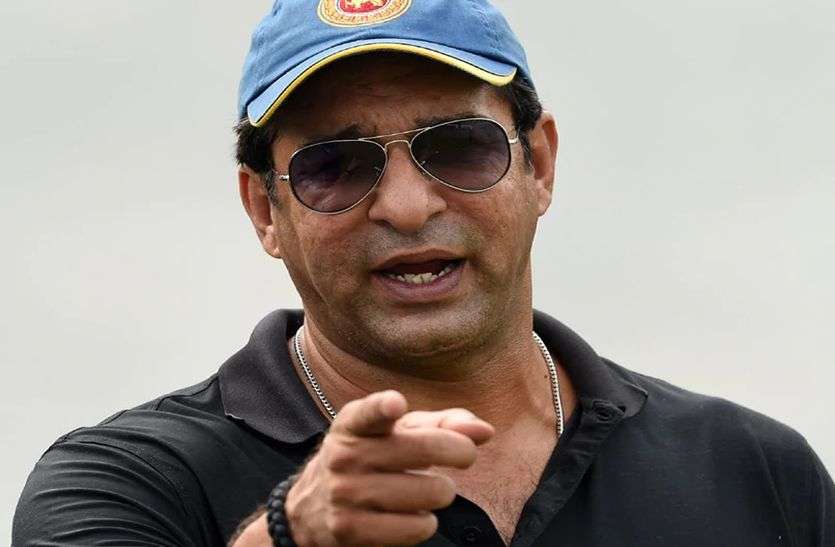 wasim akram Coronavirus : वसीम अकरम समेत कई खिलाड़ी मदद के लिए आए आगे, यादगार चीजें करेंगे नीलाम