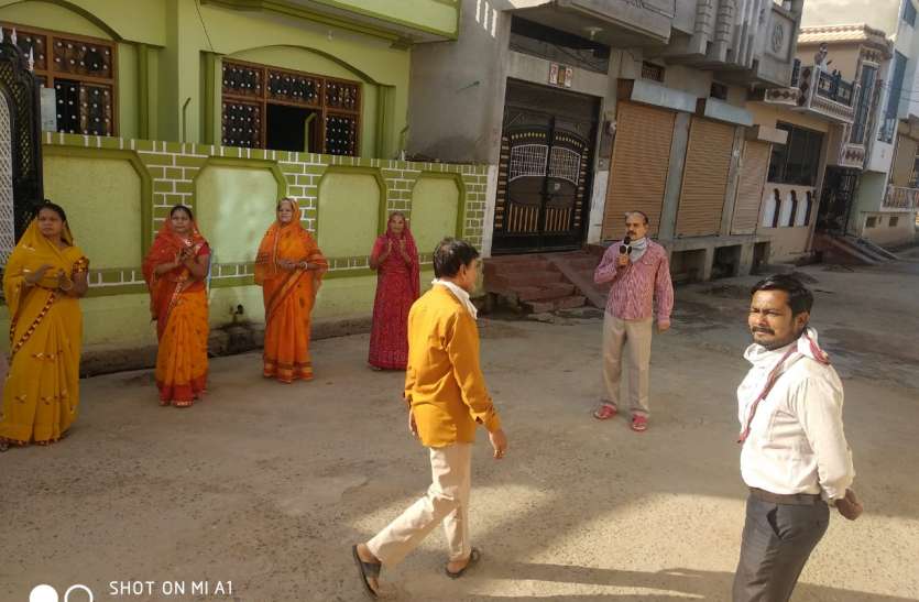 मनाया भगवान महावीर का जन्म कल्याणक मनाया भगवान महावीर का जन्म कल्याणक