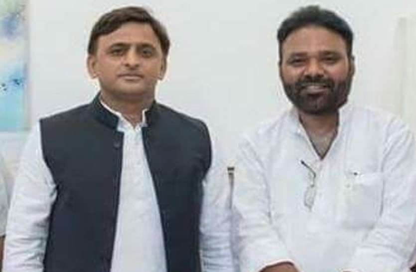 bijnor.jpg सपा विधायक व उनके भाई समेत 9 के खिलाफ सोशल डिस्टेंसिंग की धज्जियां उड़ाने पर केस दर्ज