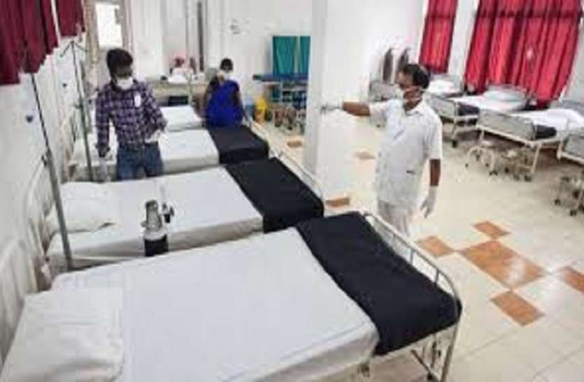 परिवार से अलग रहने के कारण बिगड़ रही है कोरोना मरीजों की मन:स्थिति परिवार से अलग रहने के कारण बिगड़ रही है कोरोना मरीजों की मन:स्थिति