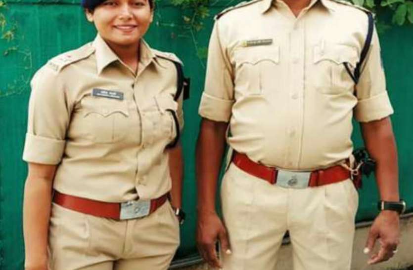 dsp_shavera_anshari_with_father_5964904_835x547-m.jpg