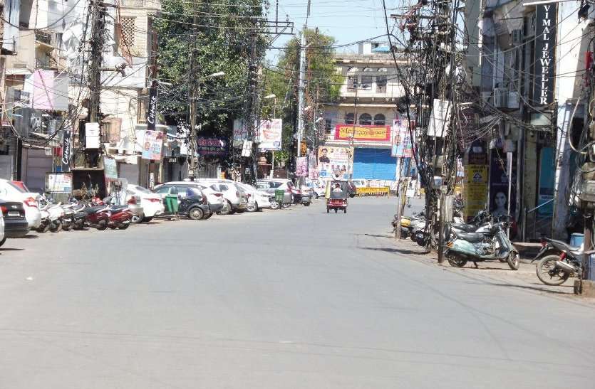 COVID-19 : complete lockdown in madhya pradesh Corona: आप घरों में सुरक्षित रहकर भी दें सकते हैं सहयोग