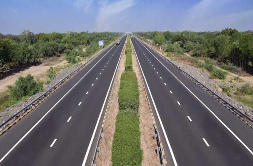 no vehicles can be seen at highways due to coronavirus lockdown लॉकडाउन का असर : हाइवे पर दूर तक नहीं दिखते वाहन, टोल नाके सूने