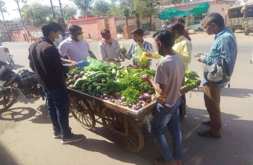 39 incident commander of gwalior district failed to implement lockdown CORONA LOCKDOWN : 39 इंसिडेंट कमांडर,115 सहायक अधिकारी भी नहीं करा पा रहे SOCIAL DISTANCING का पालन