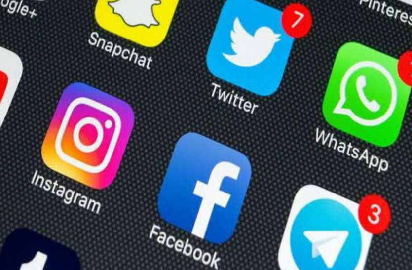 Social media दोधारी तलवार है सोशल मीडिया, संभलकर करें उपयोग