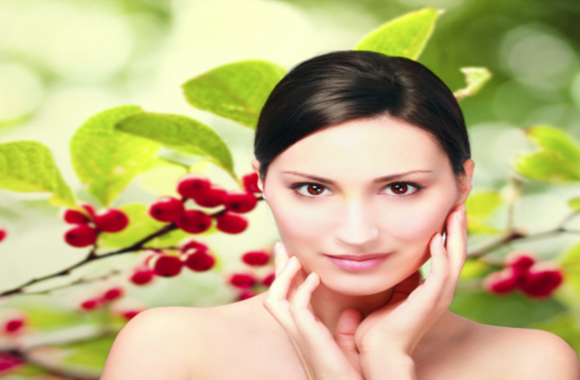 Beauty Tips: Homemade Skin care tips in changing weather Beauty Tips: बदलते माैसम में बेदाग त्वचा के लिए अपनाएं ये घरेलू टिप्स