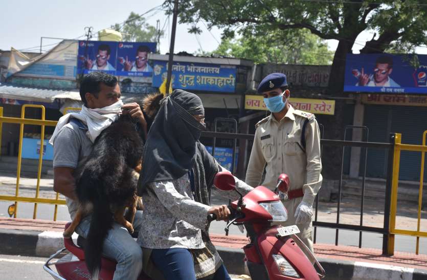 पशु चिकित्सालय में प्रतिदिन आ रहे केस पशु चिकित्सालय में प्रतिदिन आ रहे केस