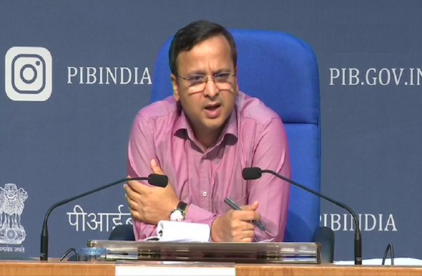 स्वास्थ्य मंत्रालय का खुलासा: देश में तेजी से बढ़ सकती है कोरोना मरीजों की संख्या स्वास्थ्य मंत्रालय का खुलासा: देश में तेजी से बढ़ सकती है कोरोना मरीजों की संख्या, सरकार तैयार
