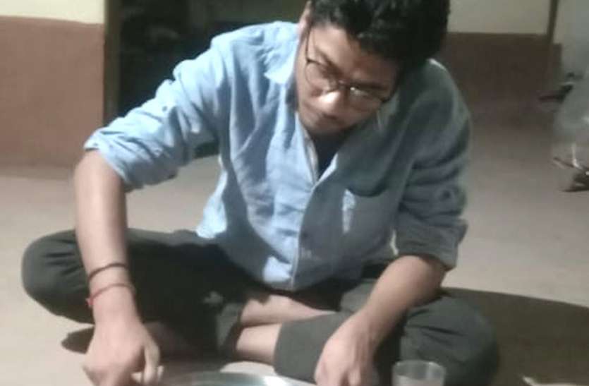 Feel the pain ,Feel the pain यहां मिरी-रोटो खाई लेवांगा, अब परदेस नहीं जावांगा