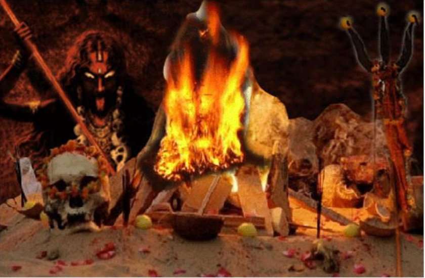 जानें आखिर तंत्र विद्या क्या है और यह कैसे काम करती है