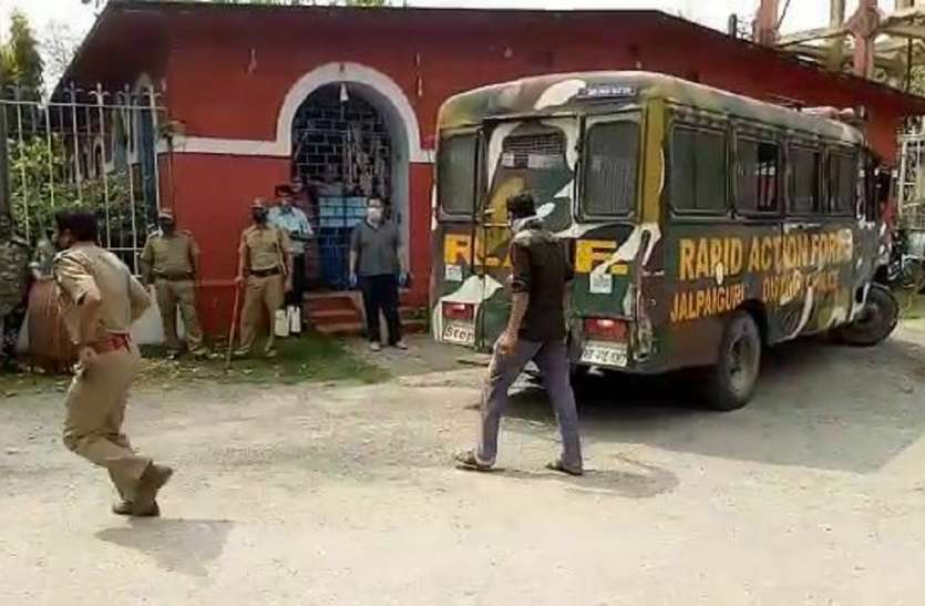 कोरोना का खौफ: जेल में पुलिस से भिड़े कैदी, कई घायल कोरोना का खौफ: जेल में पुलिस से भिड़े कैदी, कई घायल