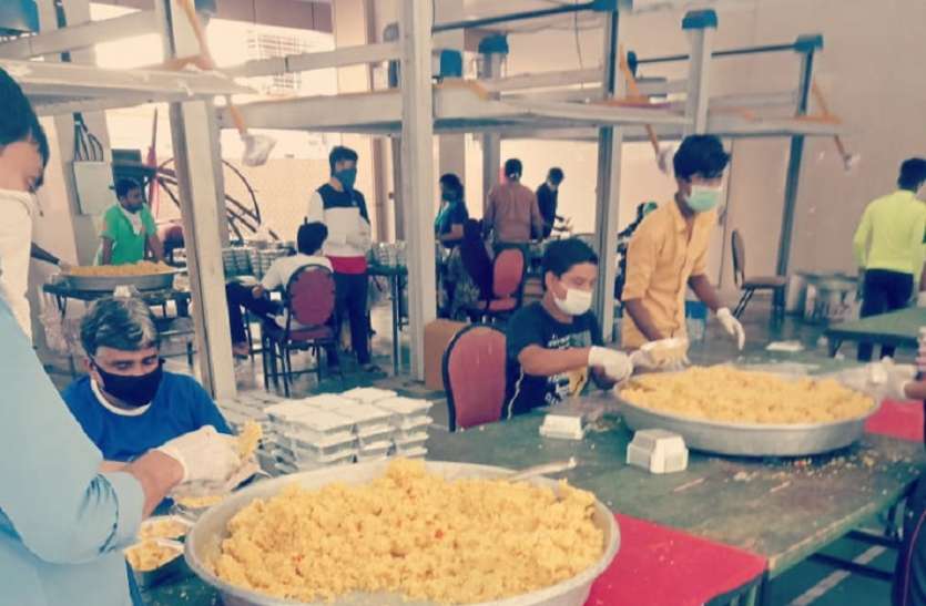 Messing up the health of patients at the Corona Care Center, कोरोना केयर सेंटर में रोगियों के सेहत से खिलवाड़, पौष्टिक मेन्यू की अनदेखी