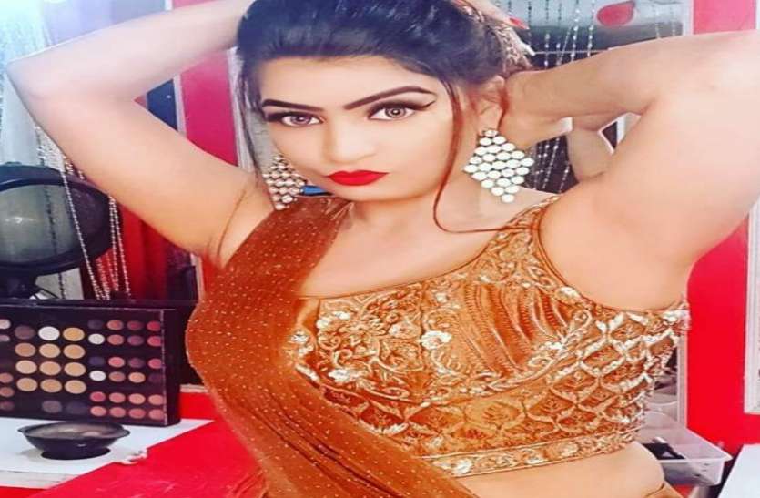 monika1_1.jpg हरियाणवी डांसर मोनिका चौधरी की फेसबुक पर की अश्लील टिप्पणी, पुलिस को दी आत्महत्या की चेतावनी