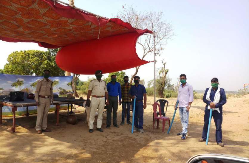 korona alart; आधा दर्जन चेक पोस्ट पर सिर्फ एक पर हो रही थी जांच korona alart; आधा दर्जन चेक पोस्ट पर सिर्फ एक पर हो रही थी जांच