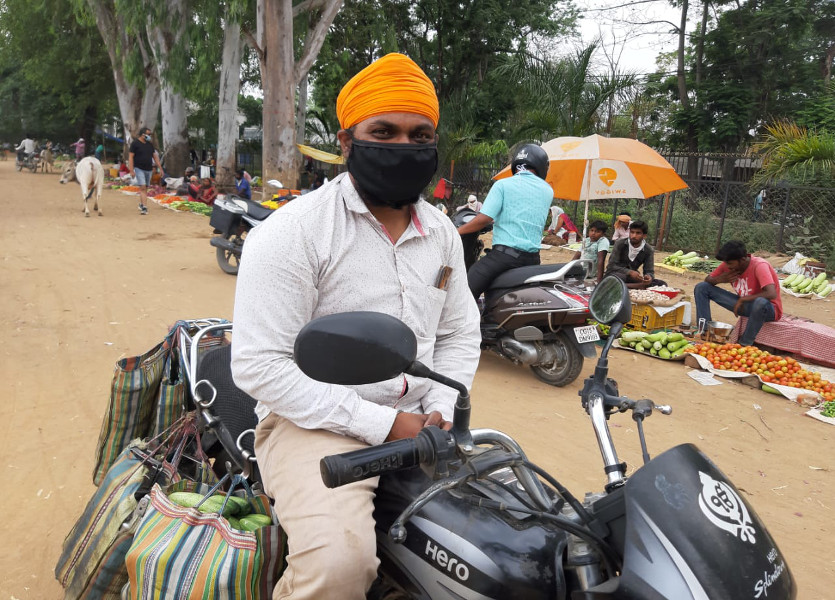 स ल य ट त बनत ह श गर और अन य ग भ र ब म र स प ड त क फ र म ट फ न पह च रह सरद र नर द र प र पर व र करत ह सहय ग