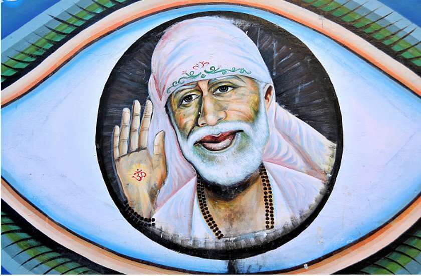 अगर आप साईं भक्त है और साईं चालीसा पड़ते समय करते हैं ये गलती तो सावधान!
