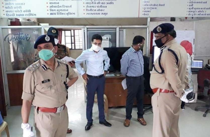 कोरोना संक्रमित एक मरीज ने अस्पताल में बना लिया ऐसा वीडियो, पुलिस को लेना पड़ा एक्शन कोरोना संक्रमित एक मरीज ने अस्पताल में बना लिया ऐसा वीडियो, पुलिस को लेना पड़ा एक्शन