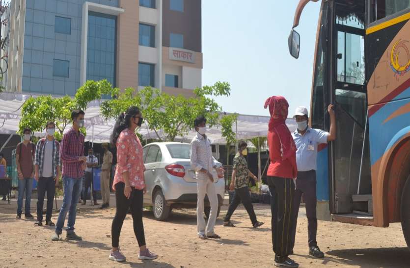 कोटा से राज्य के अन्य जिलों के विद्यार्थी घर जा सकेंगे कोटा से राज्य के अन्य जिलों के विद्यार्थी घर जा सकेंगे