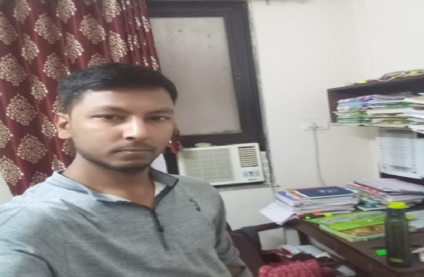 कोटा में फंसे झारखंड के छात्र-छात्राएं, CM सोरेन से लगाई घर लाने की गुहार कोटा में फंसे झारखंड के छात्र-छात्राएं, CM सोरेन से लगाई घर लाने की गुहार