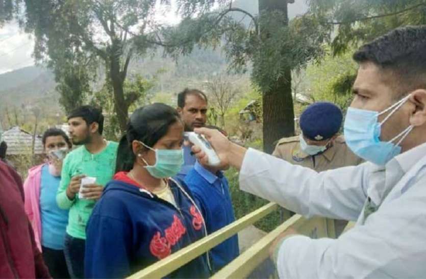 पूर्णिया के 250 इलाकों में हर रोज थर्मल जांच व स्क्रीनिंग पूर्णिया के 250 इलाकों में हर रोज थर्मल जांच व स्क्रीनिंग