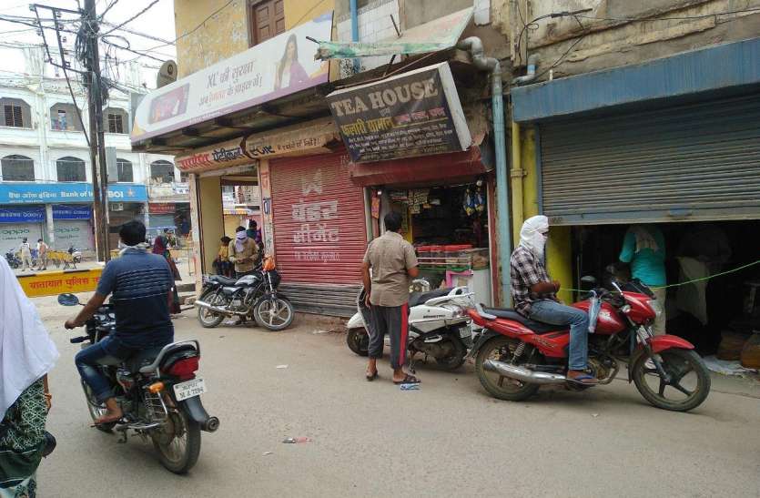 total lockdown in dabra and pichhor ,total lockdown in dabra and pichhor पिछोर में तीसरे दिन भी टोटल लॉकडाउन, डबरा में दोपहर 12 बजे तक की मिली छूट