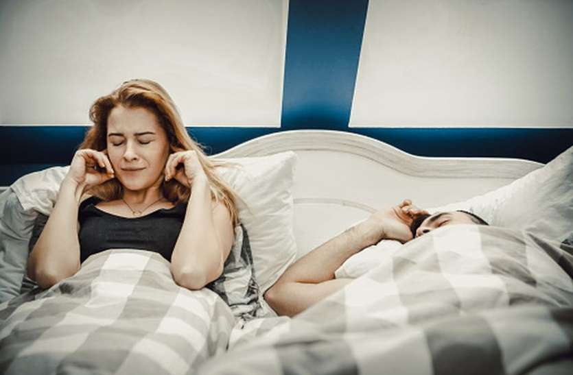 Snoring problem Snoring problem : खर्राटों से परेशान हैं तो इन चीजों का करें रोजाना सेवन