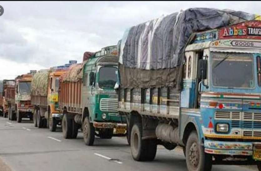transport department of rajasthan मोटर व्हीकल एक्ट की खामियों के खिलाफ एकजुट हुए ट्रक आॅपरेटर्स