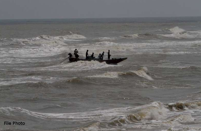 Odisha News: State's Labors Stuck In Sea During Lockdown 2 ...