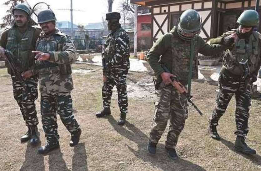 terrorist attack in budgam जम्मू-कश्मीर: बडगाम में आतंकी हमला, 1 जवान समेत 4 नागरिक घायल