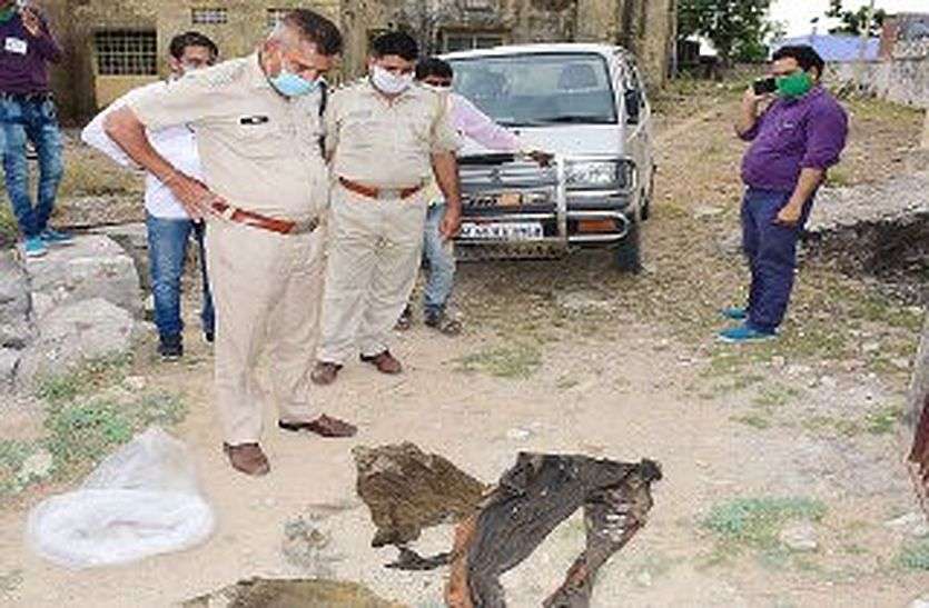 पुलिस के सामने गुत्थी : आखिर किसका है यह नर कंकाल! पुलिस के सामने गुत्थी : आखिर किसका है यह नर कंकाल!