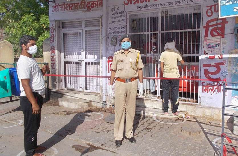 आठ घंटे खुलेंगी शराब की दुकानें, सोशल डिस्टेंसिंग की करनी होगी पालना आठ घंटे खुलेंगी शराब की दुकानें, सोशल डिस्टेंसिंग की करनी होगी पालना