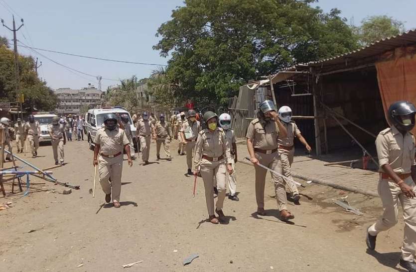 पुलिस छावनी में ऐसे तब्दील हुआ वरेली पुलिस छावनी में ऐसे तब्दील हुआ वरेली