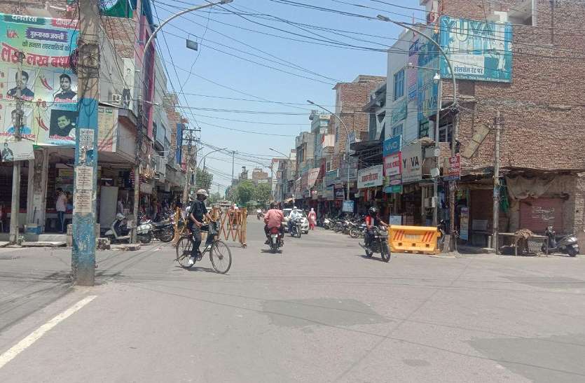 श्रीगंगानगर में अब पचास फीसदी ही खुलेगी दुकानें श्रीगंगानगर में अब पचास फीसदी ही खुलेगी दुकानें