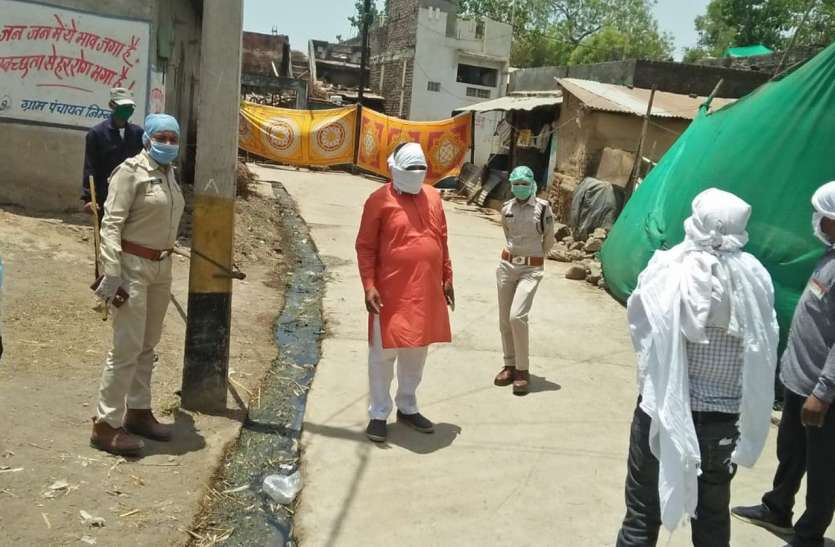 चार केस कोरोना पॉजिटिव, 1 सब्जी वाला संक्रमित, जहां गया सब्जी बेचने वहां सामुदायिक संक्रमण का खतरा चार केस कोरोना पॉजिटिव, 1 सब्जी वाला संक्रमित, सामुदायिक संक्रमण का खतरा