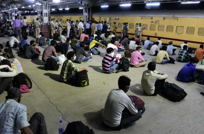 migrant_labourers_railway अजमेर से पूर्णिया के लिए रविवार को रवाना होगी श्रमिक स्पेशल ट्रेन