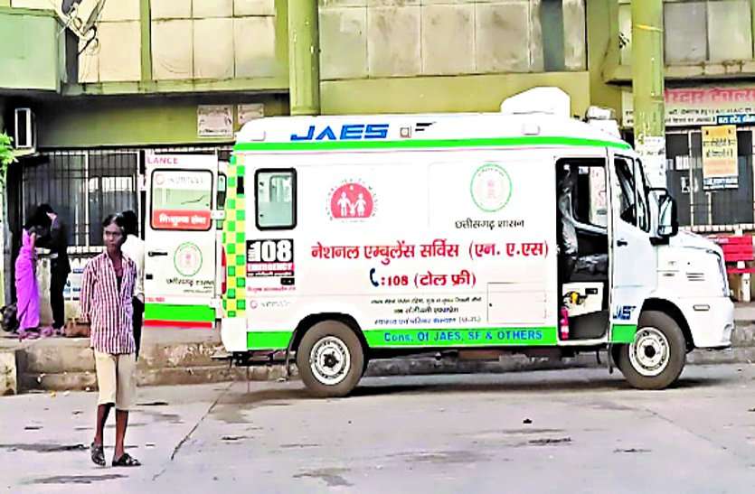 पांच साल की बच्ची के दिल में है छेद, एसडीएम ने मदद कर भेजा अस्पताल पांच साल की बच्ची के दिल में है छेद, एसडीएम ने मदद कर भेजा अस्पताल