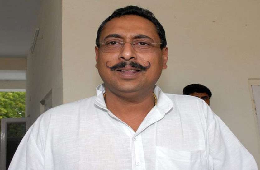 vishvendra_singh.jpg अपने ही विभाग को सोशल मीडिया पर ट्रोल किया पर्यटन मंत्री ने
