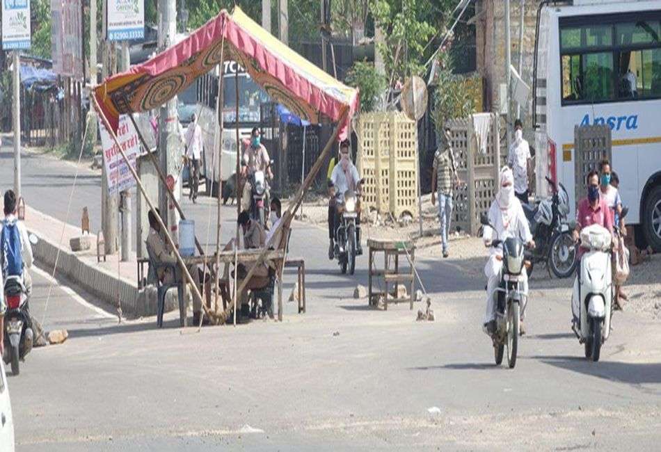 दौसा: जीरो मोबिलिटी में दौड़ रहे वाहन, पुलिस व प्रशासन नहीं दे रहा है ध्यान