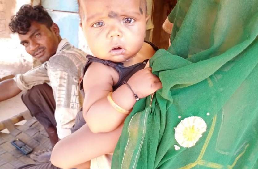 पति ने शराब पीना बंद किया, बच्चों और पत्नी को मिली खुशहाली पति ने शराब पीना बंद किया, बच्चों और पत्नी को मिली खुशहाली