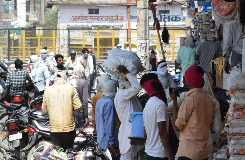 Figure 21 in the district, still not caring people जिले में आंकड़ा २१ पर, फिर भी नहीं संभल रहे लोग
