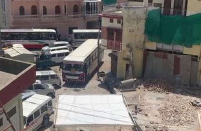 जनाना की नर्स, कोरोना वार्ड का मेलनर्स सहित उदयपुर में 9 और पॉजिटिव, कुल 112 जनाना की नर्स, कोरोना वार्ड का मेलनर्स सहित उदयपुर में 9 और पॉजिटिव, कुल 112