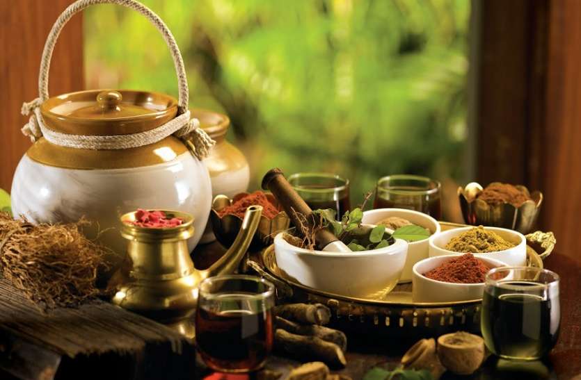 आयुर्वेदिक औषधियों से होगा कोरोना मरीजों का उपचार आयुर्वेदिक औषधियों से होगा कोरोना मरीजों का उपचार