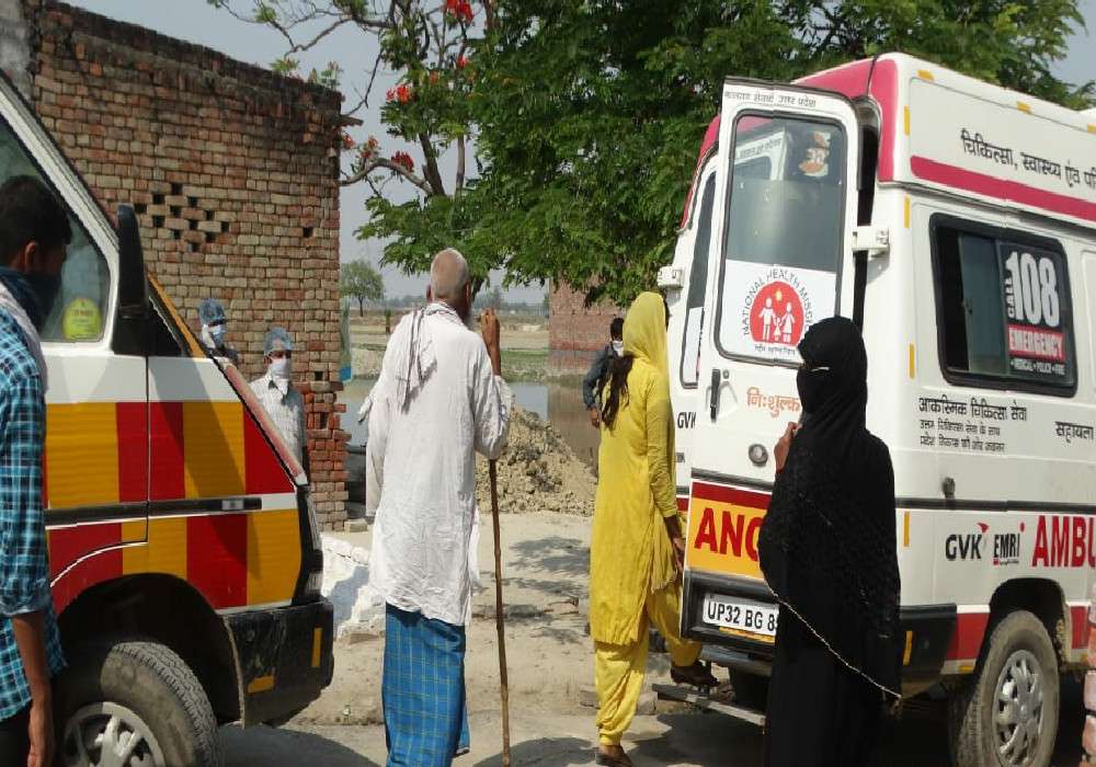 बाइक चलाकर मुम्बई से आए शख्स निकला कोरोना पॉजिटिव, पूरा गांव किया गया सील