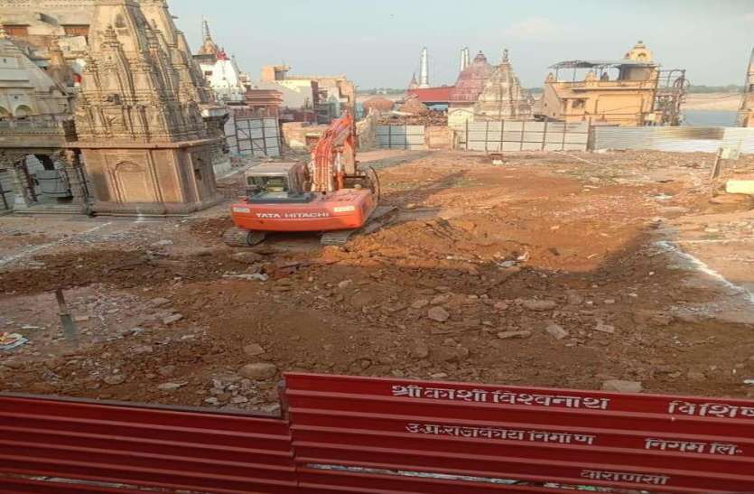 काशी विश्वनाथ कॉरीडोर उतरने लगा जमीन पर, धार्मिक और सांस्कृतिक स्वरूप का लेने लगा आकार काशी विश्वनाथ कॉरिडोर उतरने लगा जमीन पर, धार्मिक और सांस्कृतिक स्वरूप का लेने लगा आकार