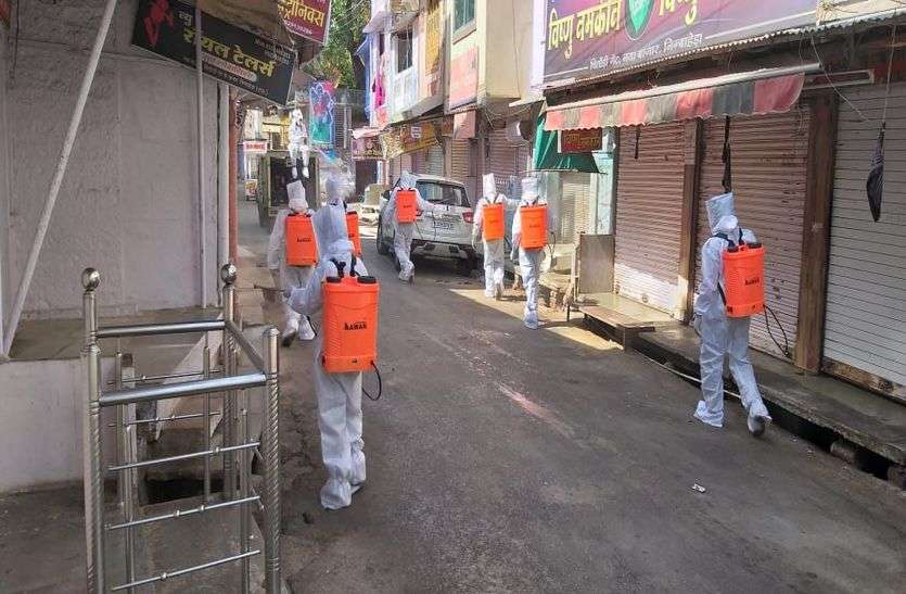 कहां पर कसा हुआ कोरोना का शिंकजा, मिलते जा रहे नए रोगी कहां पर कसा हुआ कोरोना का शिंकजा, मिलते जा रहे नए रोगी